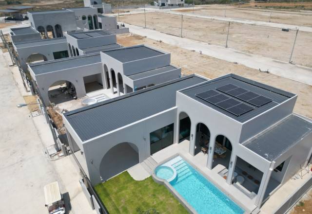 Reeva Pool Villas