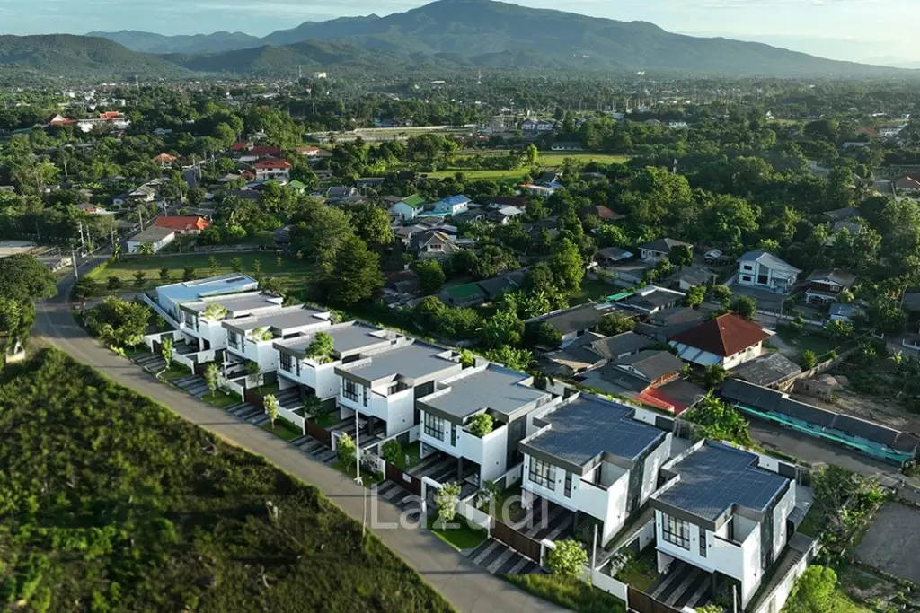 4 Bed 4 Bath 357 SQ.M 999@Ban Waen Modern Pool Villas