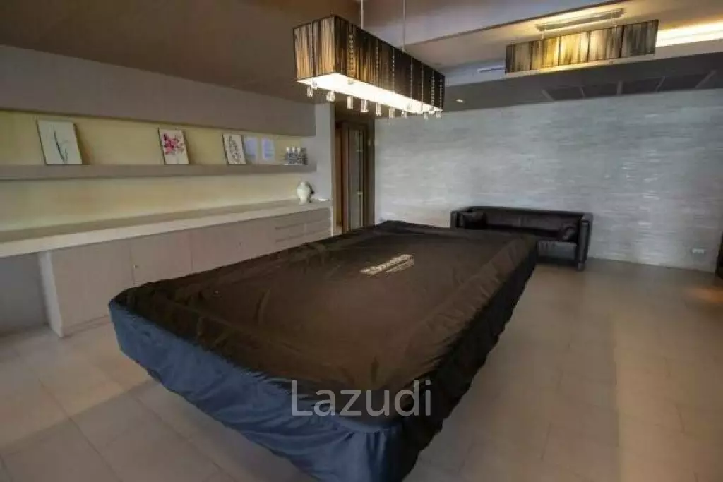 3 Bed 5 Bath 385 SQ.M Le Raffine Jambunuda Sukhumvit 31