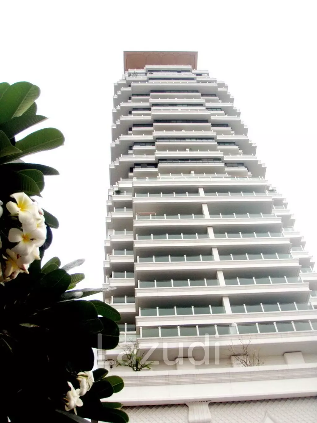 3 Bed 5 Bath 385 SQ.M Le Raffine Jambunuda Sukhumvit 31
