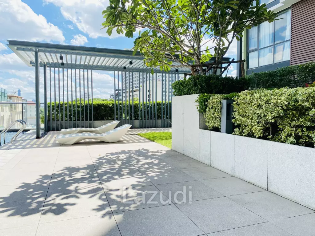 1 Bed 37 SQ.M Regal Condo Sathorn-Naradhiwas