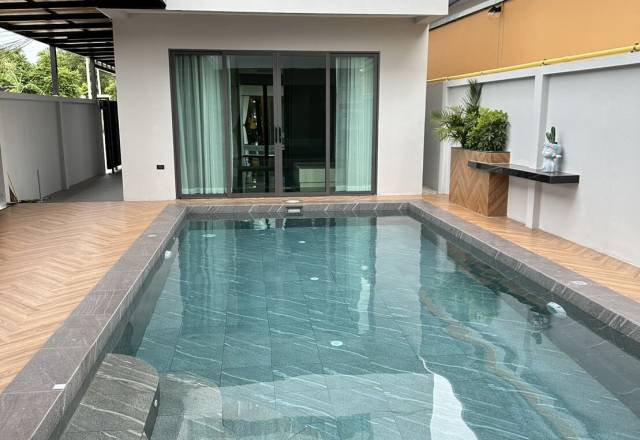 Bang Lamung Villa