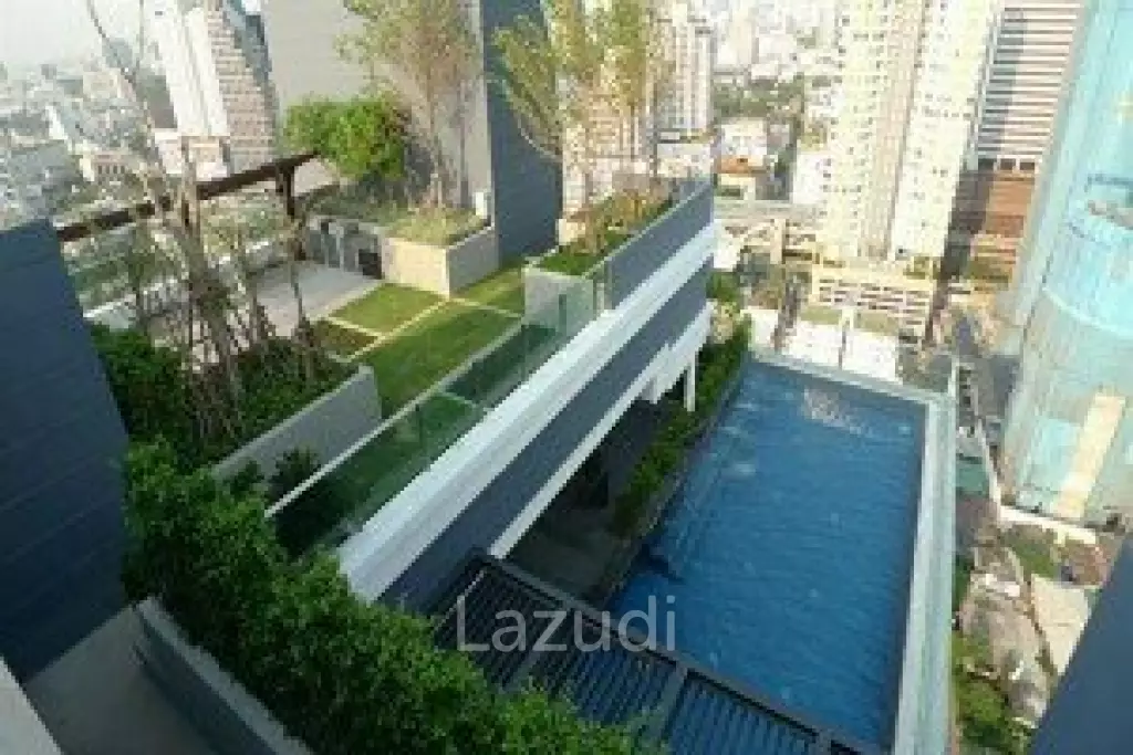 2 Bed 2 Bath 63 SQ.M Life@Sathorn 10