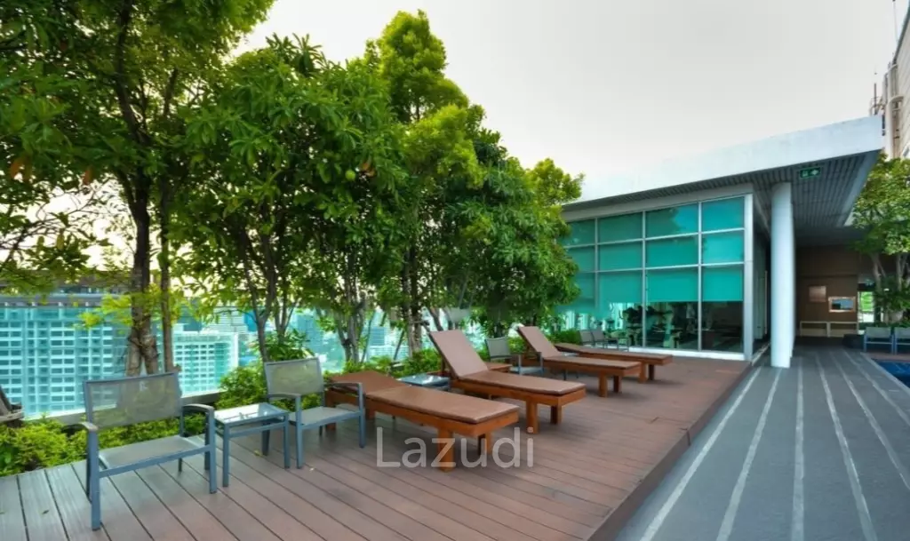 2 Bed 2 Bath 62 SQ.M Life @ Sukhumvit 67