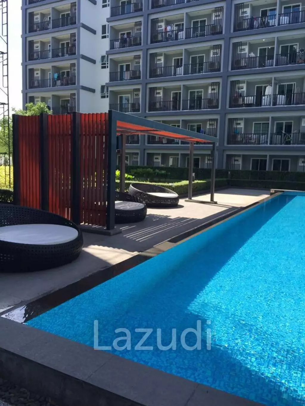 Spacious 1 Bedroom The View Condo Suanluang For Sale