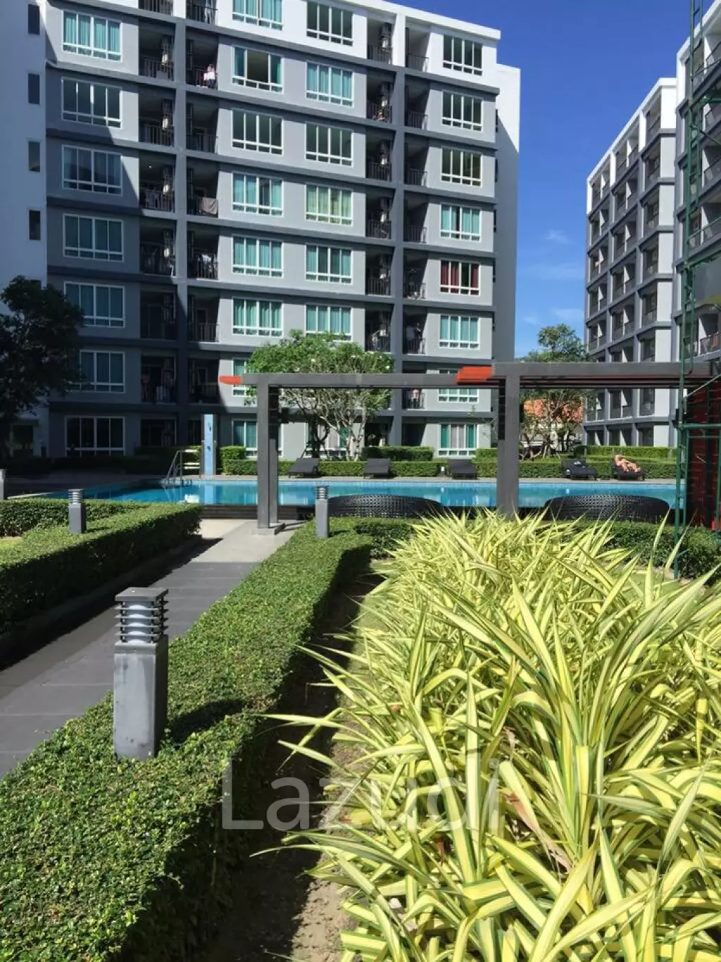 Spacious 1 Bedroom The View Condo Suanluang For Sale