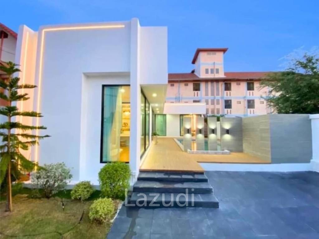 The Pool Villa Pattaya