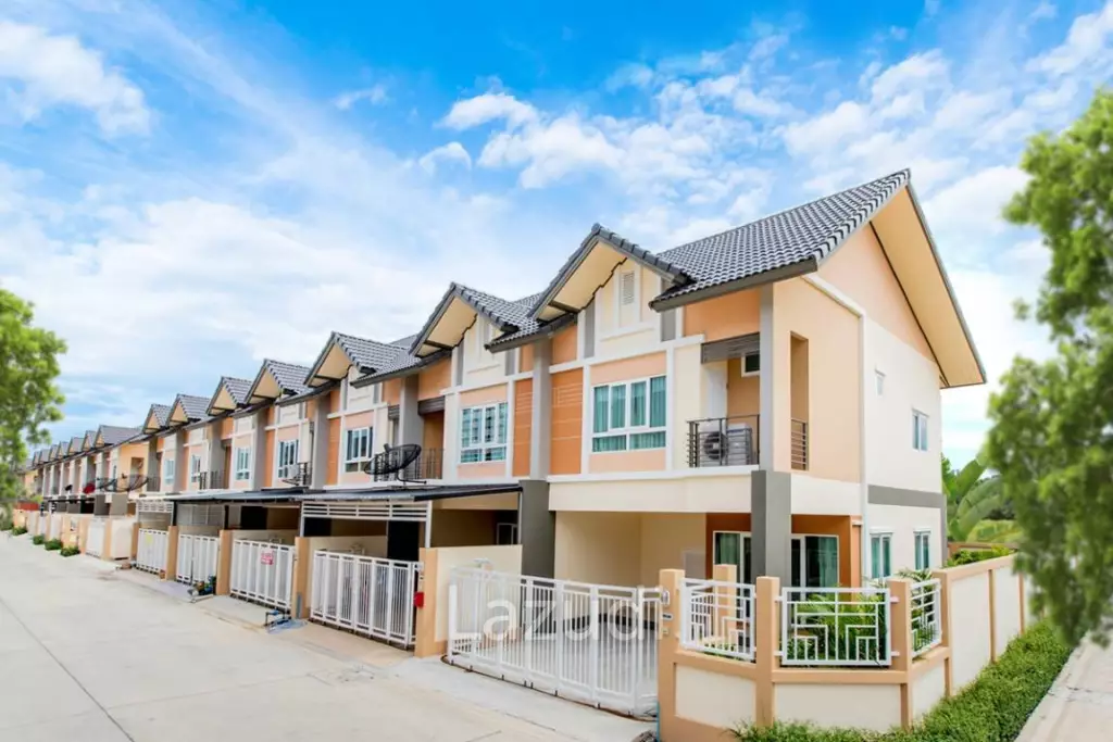 3 Bedroom 3 Bathroom 96 SQ.M. Townhome at The Palm City Hill