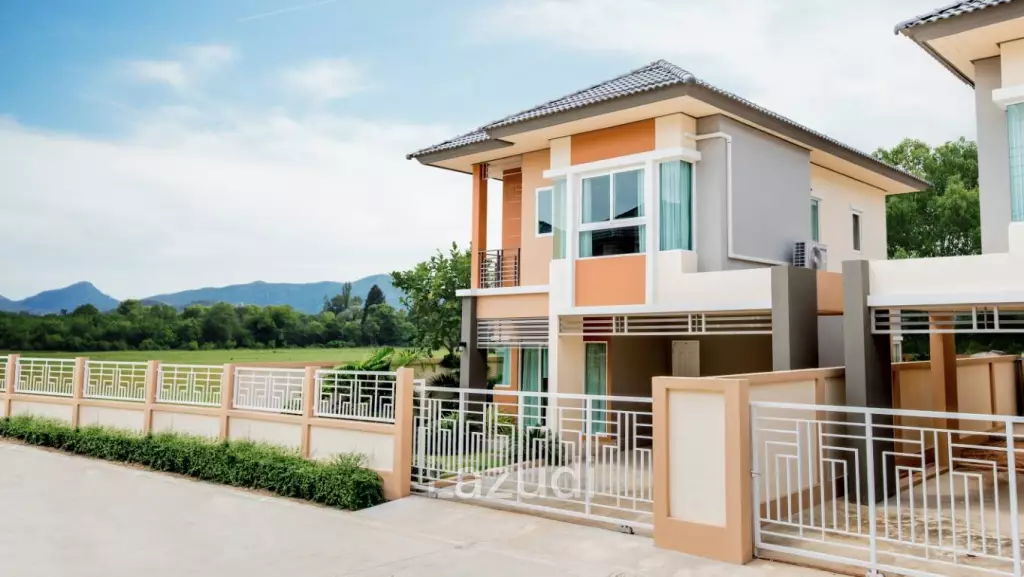 3 Bedroom 3 Bathroom 96 SQ.M. Townhome at The Palm City Hill