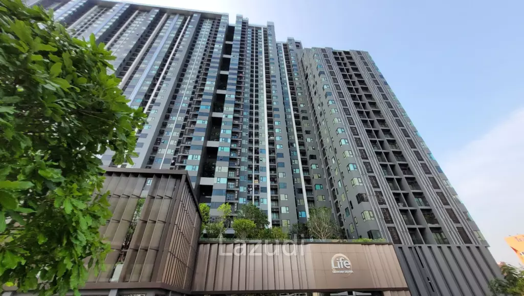 1 Bed 1 Bath 32.25 SQ.M. Life Sathorn Sierra