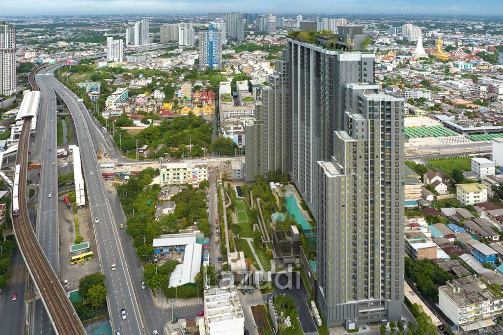 Studio 1 Bath 28.75 SQ.M. Life Sathorn Sierra