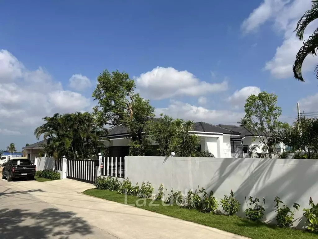 3 Bed 3 Bath 187 SQ.M. Paya by Sabai Home