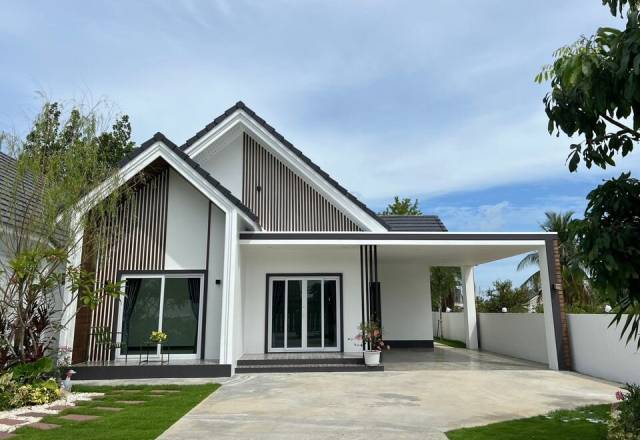 Coco Ville by Sabai Home