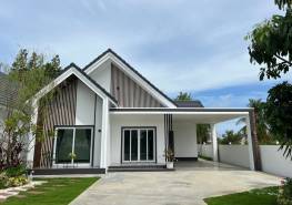 Coco Ville by Sabai Home