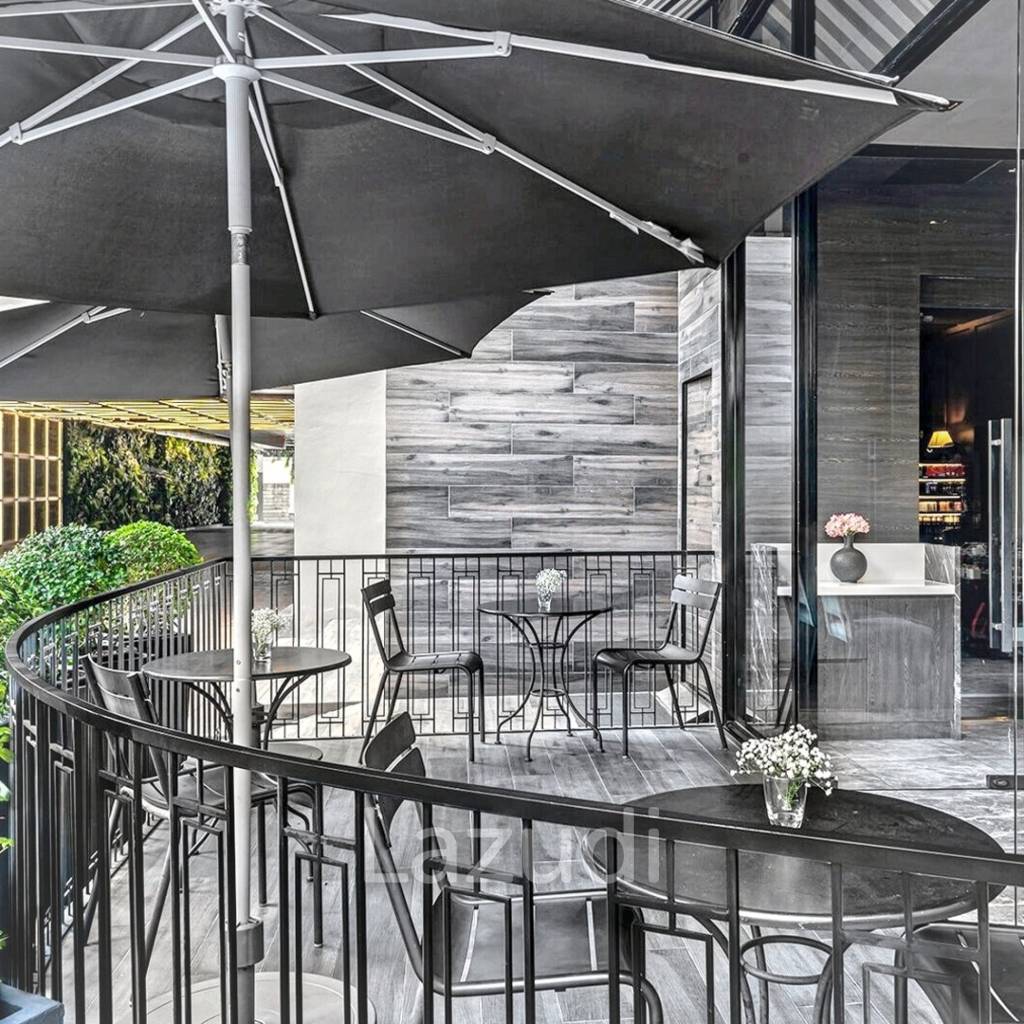 Metropolis Suites Bangkok by Hilton