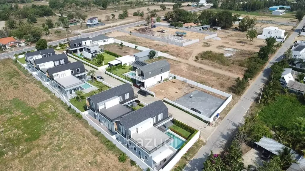 3 Beds 4 Baths 430 SQ.M Narada Villas Phase 2