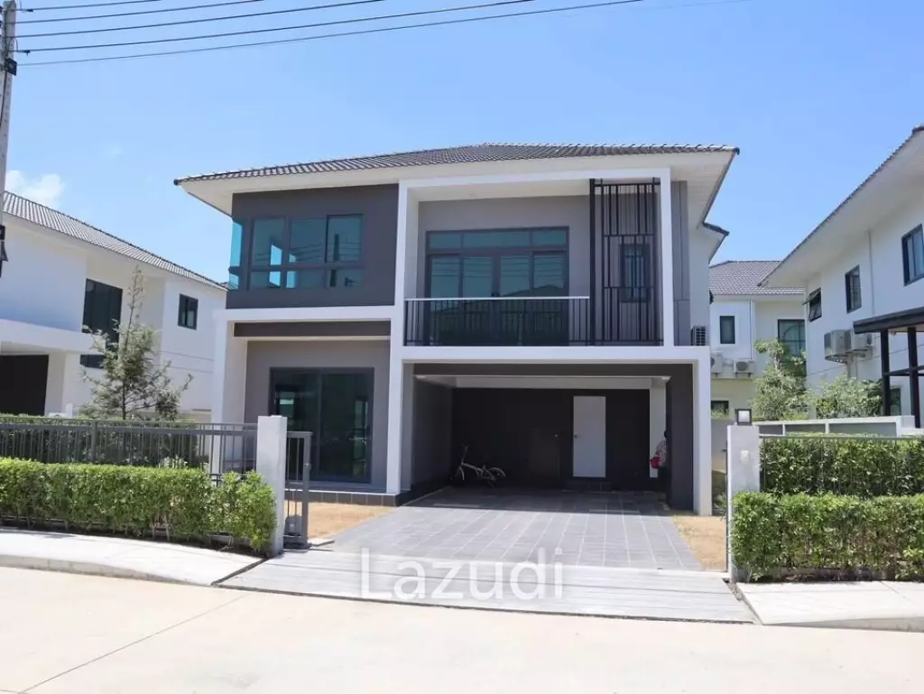 4 Bedroom Suplai Lake Ville For Sale