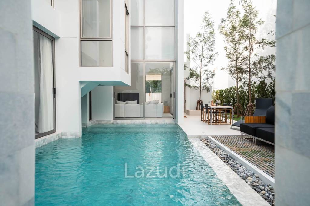 LuxPride by Wallaya Villas