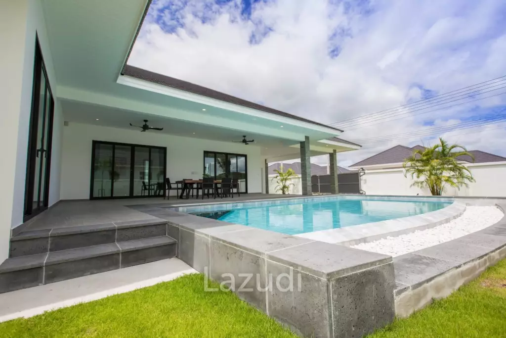 250 sqm modern pool villa in Hin Lek Fai Hua Hin