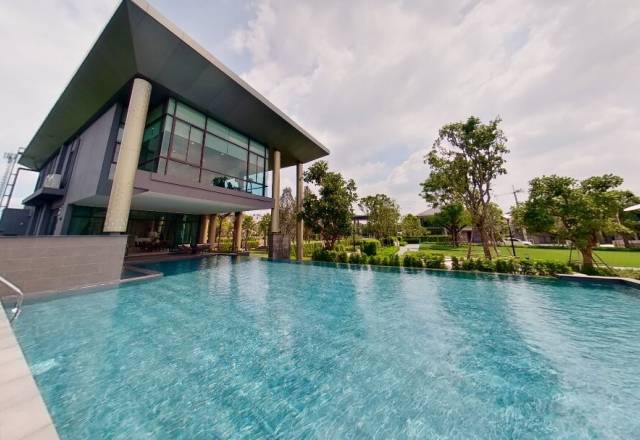 The Palm Bangna-Wongwaen 1