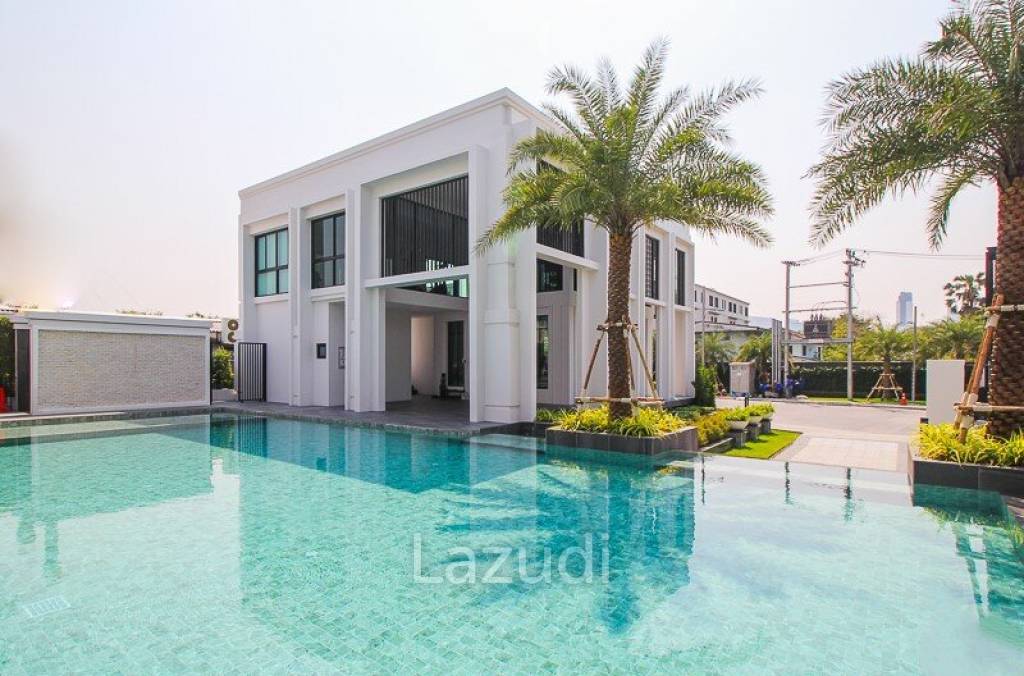 Patio Ratchayothin