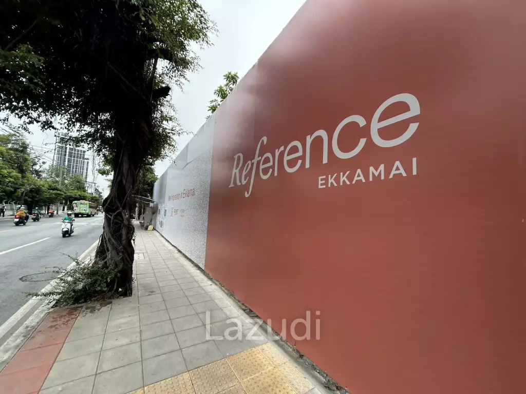 HOT DEAL ! 1 Bed 34.55 SQ.M Ekkamai BTS Station