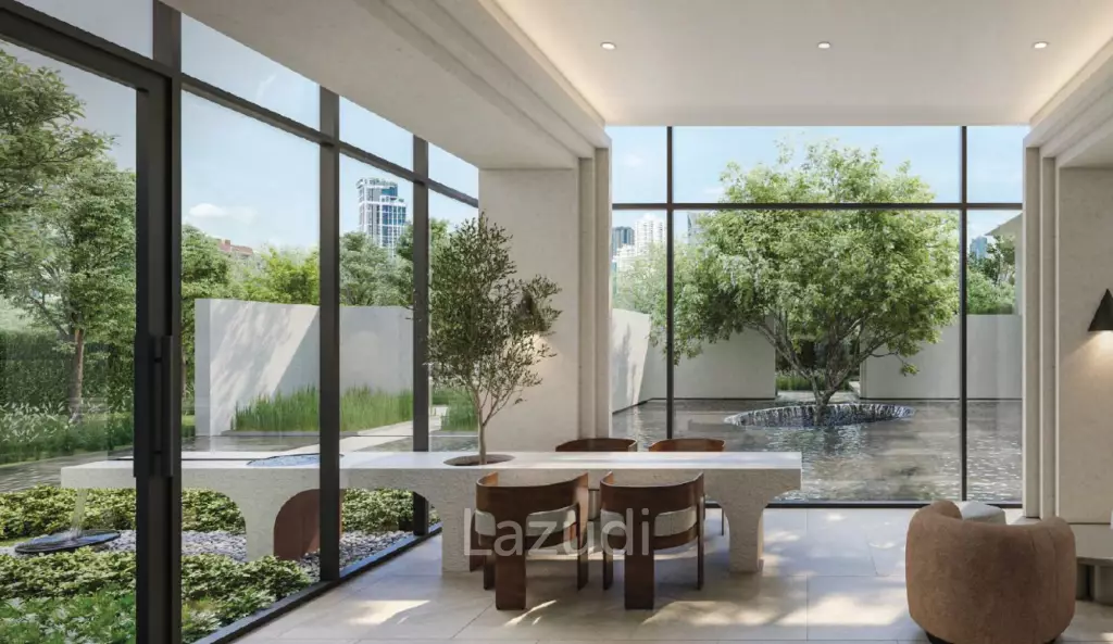 HOT DEAL ! 1 Bed 34.55 SQ.M Ekkamai BTS Station
