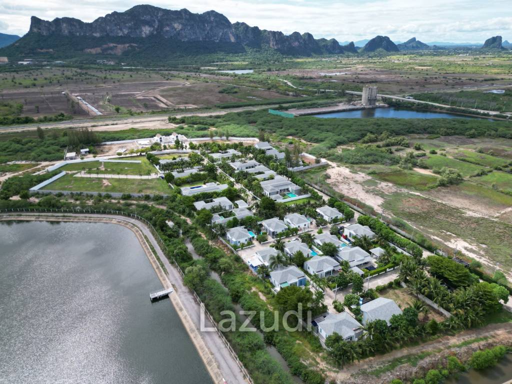 3 Bed 2 Bath Pool Villa For Sale in Cha-Am