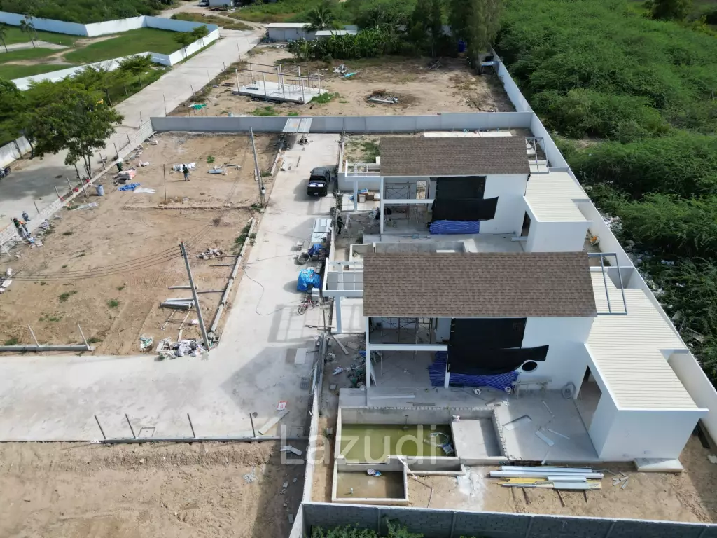 3 beds 3 Baths 199 SQ.M Chaum Haus Pool Villas Phase 4