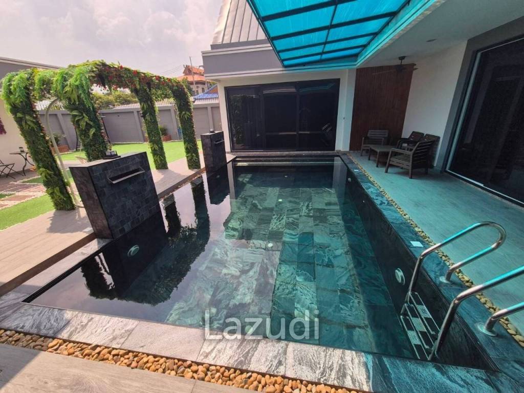5 Bedrooms 4 Bathrooms 300 SQ.M. Baan Mae Pool Villa 1