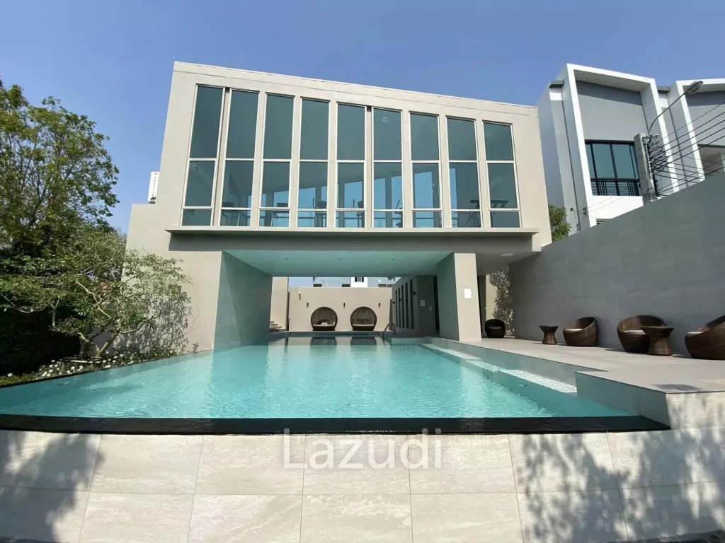 3 Bedroom 4 Bathroom 200 SQ.M Cordiz at Udomsuk