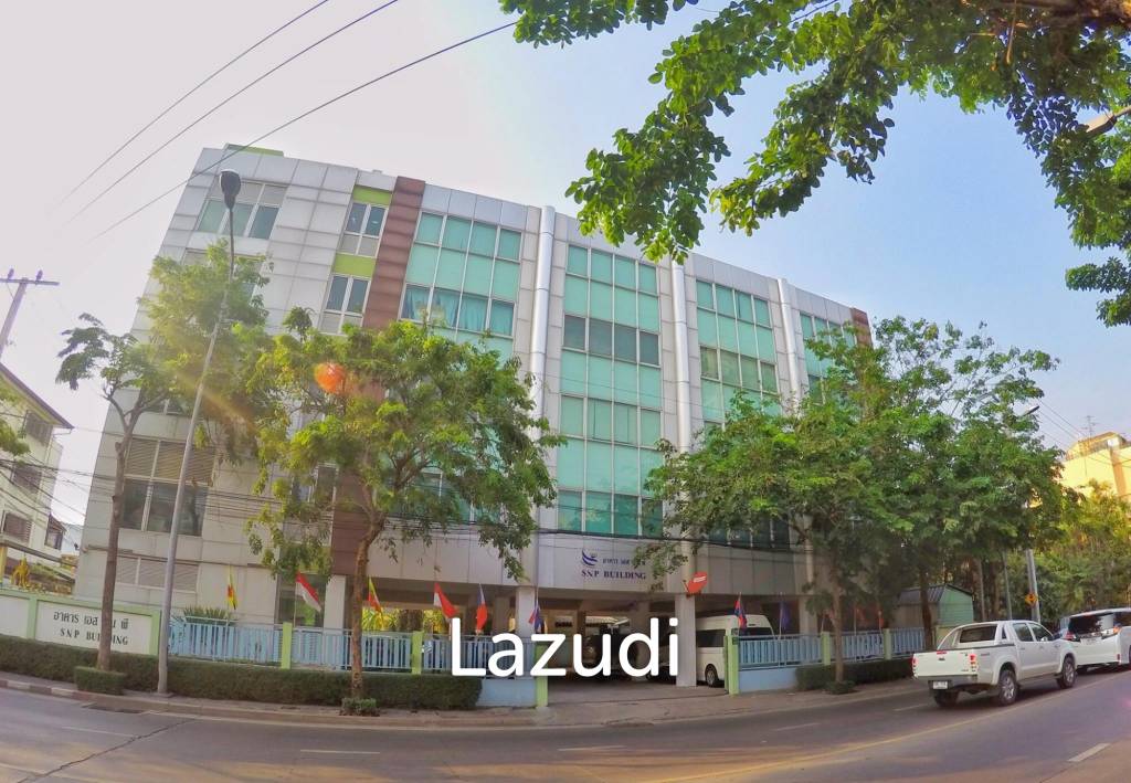 SNP Building for Rent in Phra Khanong