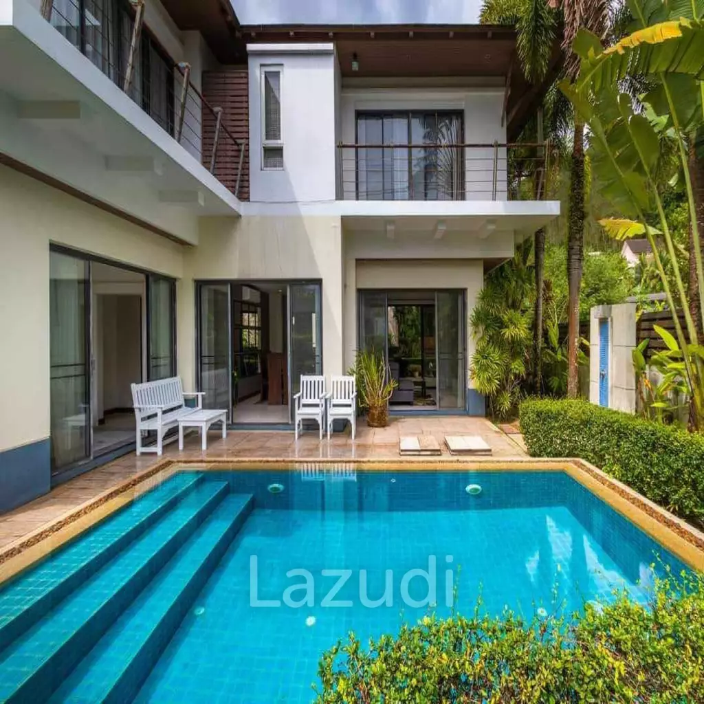 Contemporary Tropical-Style 3-Bedroom Pool Villa for Rent in Kathu