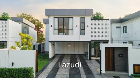 999@World Club Land Pool Villas