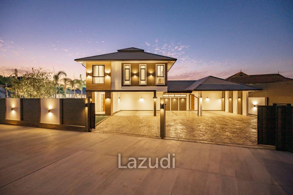 999@Kad Farang Luxury Pool Villa