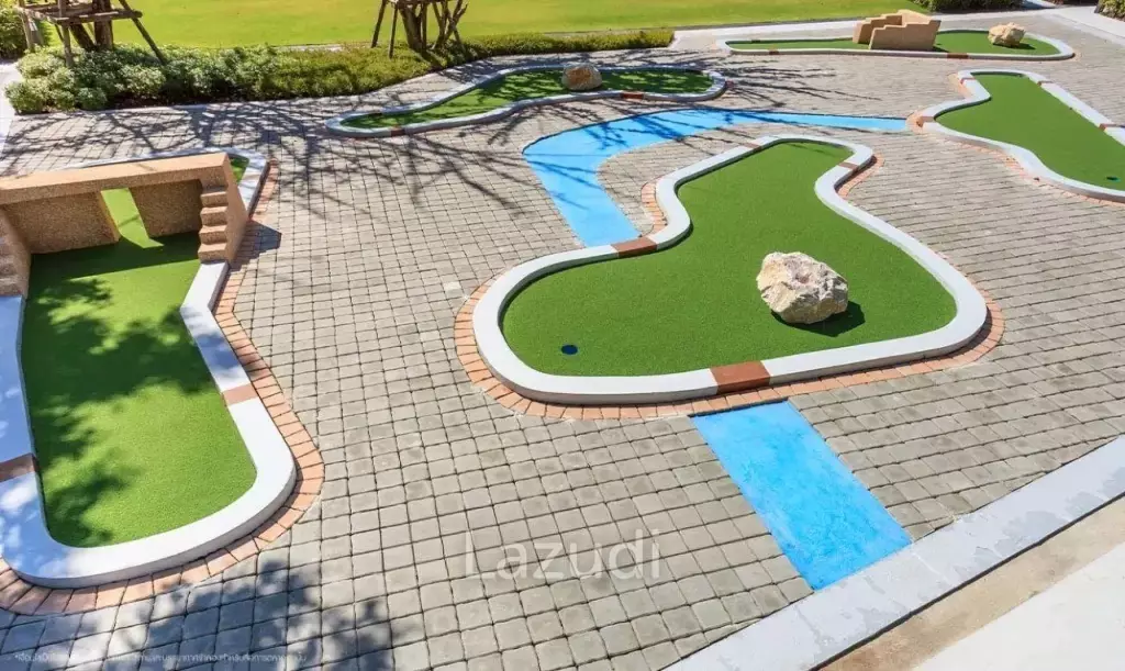 Luxury 4-Bed Detached Home in Bang Phli Yai