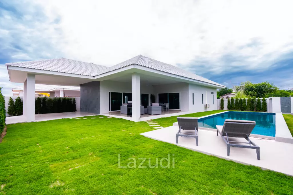 Luxurious 4-Bedroom Villa with Pool in Hua Hin