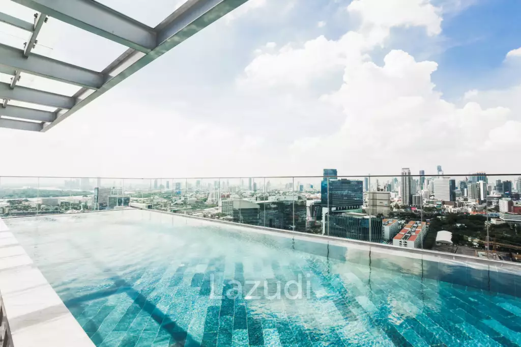 3 Bed 128 SQ.M Wyndham Bangkok Queen Convention Center