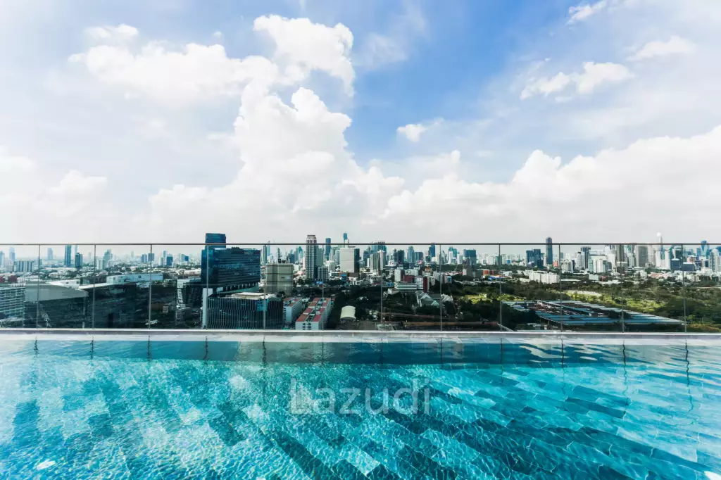 3 Bed 128 SQ.M Wyndham Bangkok Queen Convention Center