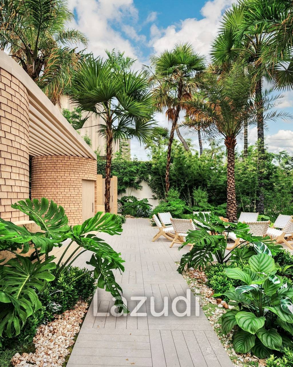 5-Bed Luxury Villa with Beach Access in Haad Yao