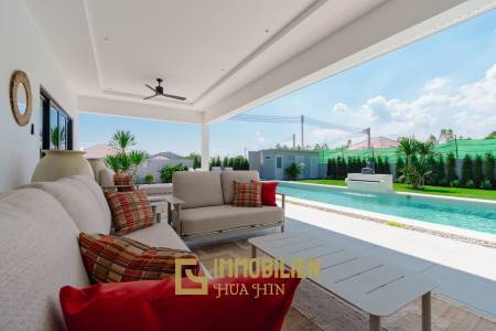 Mali Lotus Executive von Orchid Palm Homes