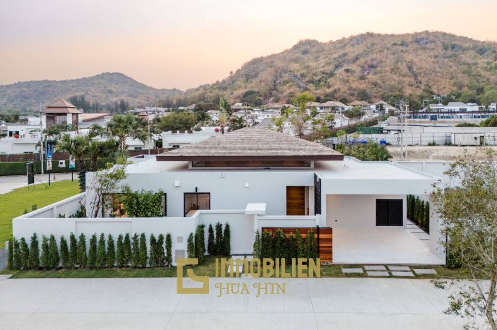 Botanica Luxury Hua Hin