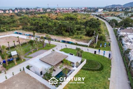 Botanica Luxury Hua Hin
