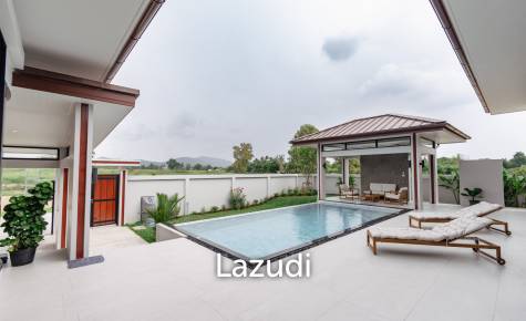 เดอะ แชทท์ ลักชัวรี่ พูลวิลล่า (The chatt Luxury Pool Villa)