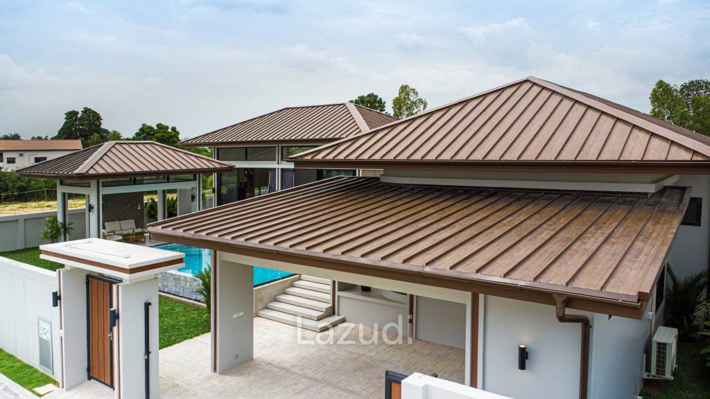 เดอะ แชทท์ ลักชัวรี่ พูลวิลล่า (The chatt Luxury Pool Villa)