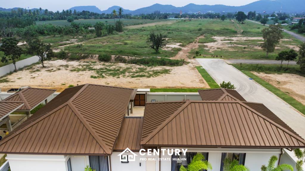 The Chatt Luxury Pool Villa