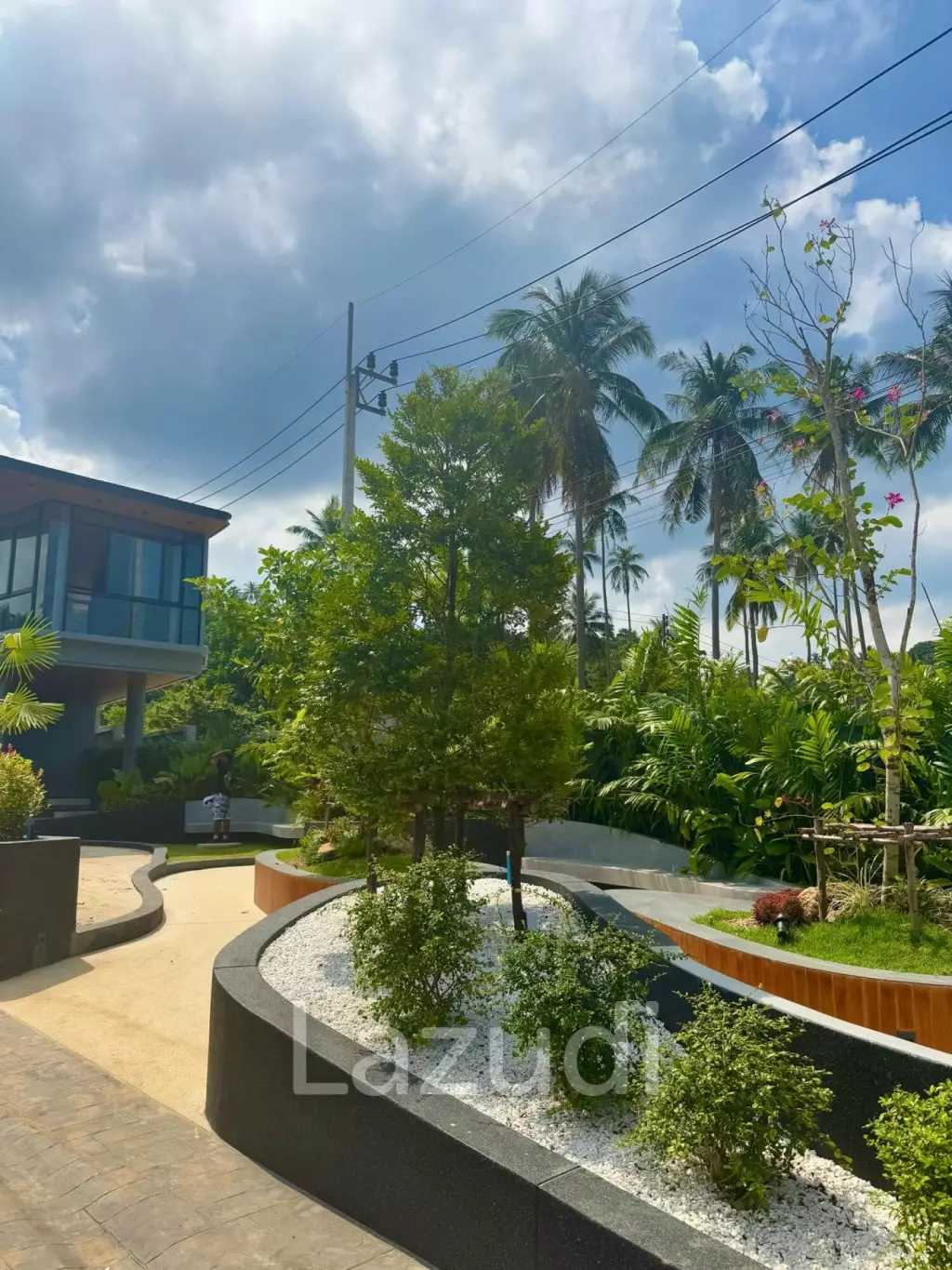3 Bed 3.5 Bath 290.9 SQ.M Samui Grand Park Hill