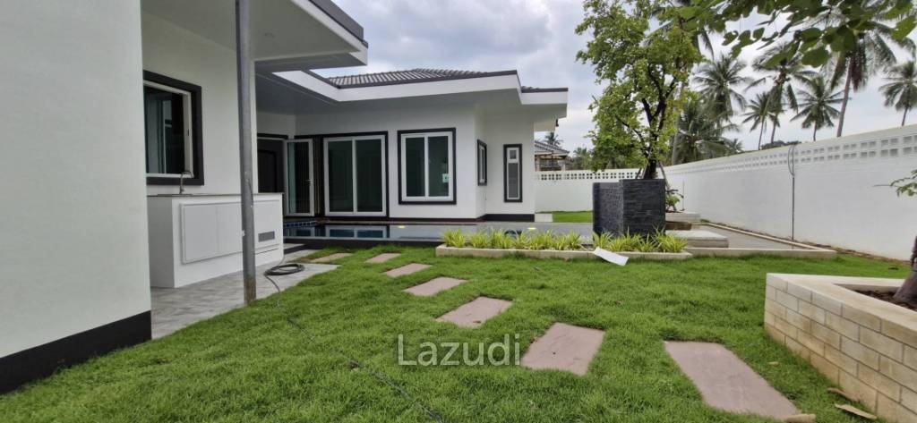Pina by Sabai Home