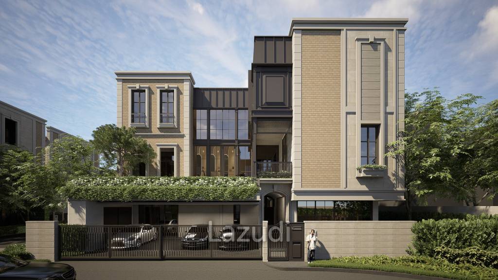 Ultra Luxury Modern Detached Home in Lat Phrao