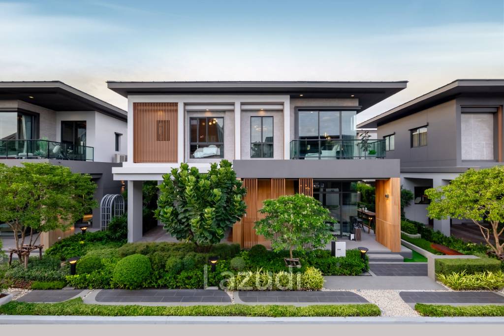 Bangkok Boulevard Bangna-Srinakarin